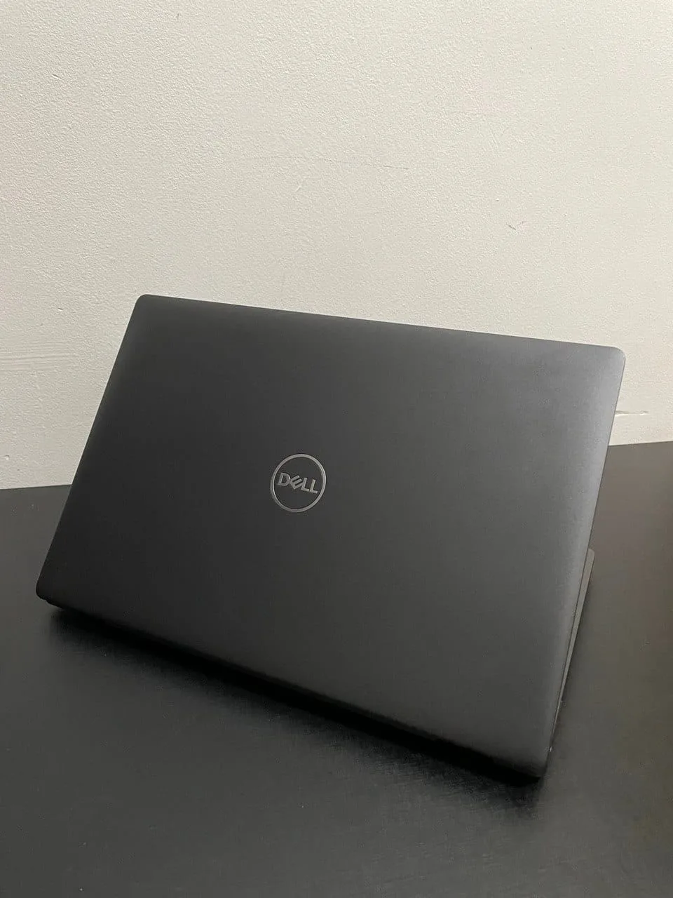 Notebook DELL Latitude 5400 Tela 14" Intel I5 8Th Gen 16gb Ram 256Gb Windows 10 Pro Semi Novo - Imagem 2